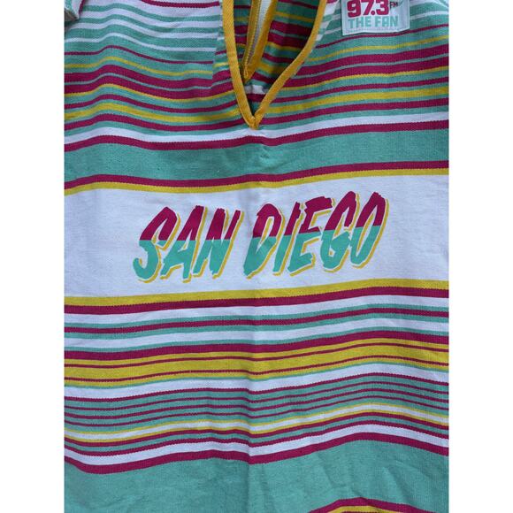 San Diego Padres MLB City Connect Poncho Rare Ltd Edition, Cotopaxi,  YOUTH Size - Picture 4 of 7